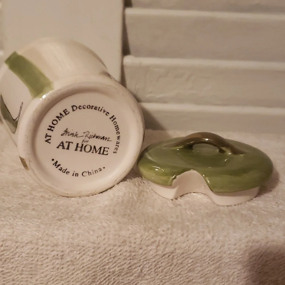 Trish Richman Tea Set